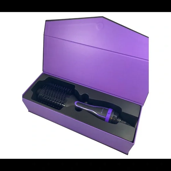 Leveion blowout brush. Brand new. Great quality. - Picture 2 of 5